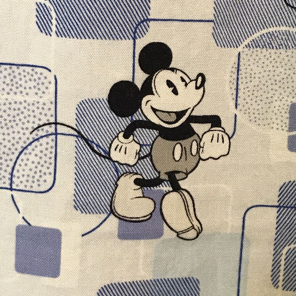 Disney Scrub Top Small Blue Mickey V-Neck Pockets Short Sleeve Tie Back Medical - Picture 4 of 10